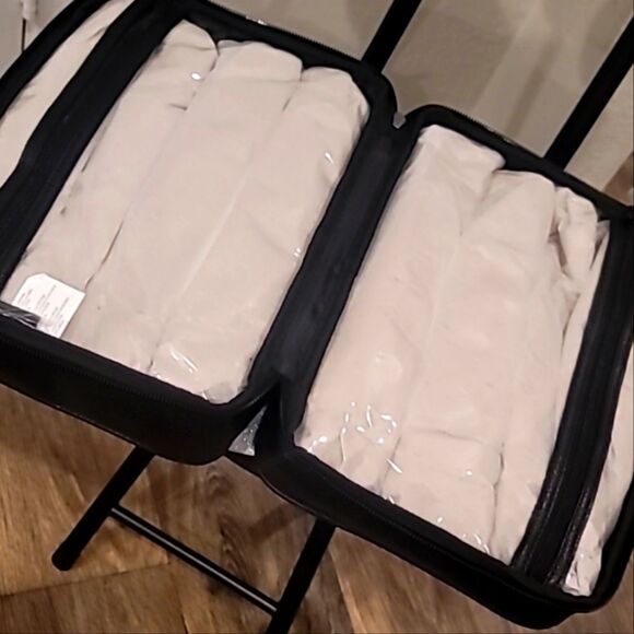 Steve Madden Logo Stripe Weekender Cosmetic Case - Picture 9 of 9